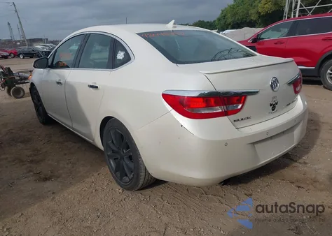 2013 Buick Verano Premium Group z USA, uszkodzony, nr VIN 1G4PT5SV9D4173456